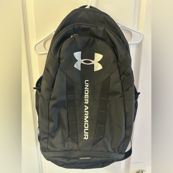 Under armor backpack - Picture 1 of 2